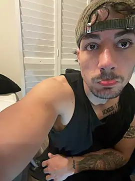 Snapshot of Alejandrosolerxxx chatting on February 2026 01:23:01 AM Alejandrosolerxxx online show from February 2026 01:23:01 AM