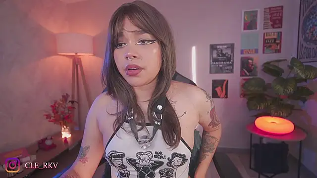 violette clerk1  online show from May 2026 09:11:02 PM