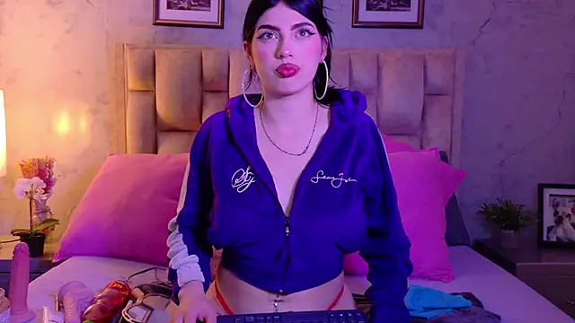 Snapshot of IsabellaRossi chatting on April 2026 05:36:02 AM IsabellaRossi online show from April 2026 05:36:02 AM