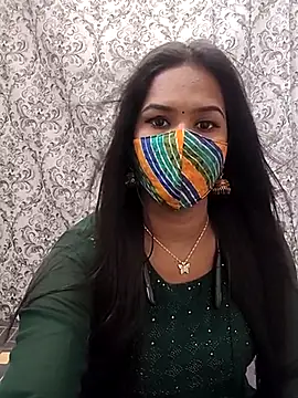 Snapshot of Tamil_Charu_ chatting on May 2026 03:23:01 AM Tamil Charu online show from May 2026 03:23:01 AM