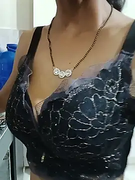 slim figure08 online show from July 2026 01:54:01 AM