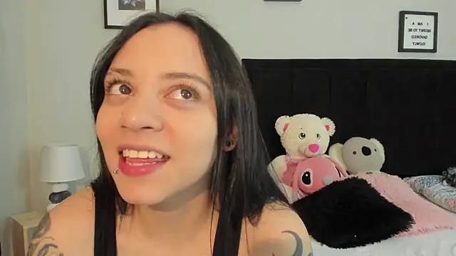 sabbrand0111 online show from April 2026 08:25:02 PM