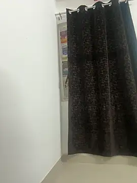 Snapshot of risu_00 chatting on May 2026 05:32:01 PM risu 00 online show from May 2026 05:32:01 PM