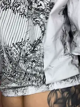 Sofia-squir online show from April 2026 03:33:02 AM