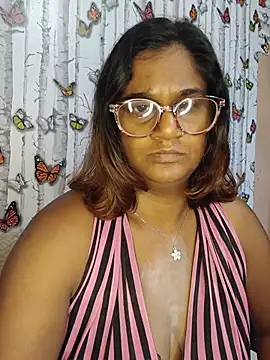 Snapshot of indianstrawberrylips4u chatting on June 2026 05:54:02 AM indianstrawberrylips4u online show from June 2026 05:54:02 AM