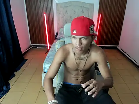 Snapshot of juan_mhata chatting on June 2026 12:35:02 AM juan mhata online show from June 2026 12:35:02 AM