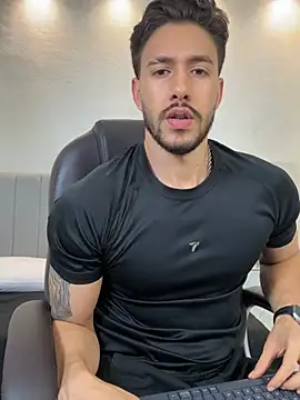 Snapshot of evans_campbell1 chatting on February 2026 11:24:02 PM evans campbell1 online show from February 2026 11:24:02 PM