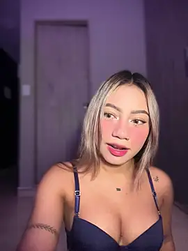 Dulce Sofi  online show from March 2026 08:01:02 PM