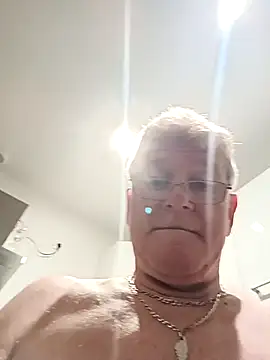 olivbisoumis online show from March 2026 06:10:01 AM