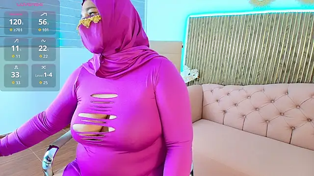 Snapshot of Nadia_Privee chatting on February 2026 09:16:02 PM Nadia Privee online show from February 2026 09:16:02 PM