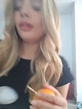 Snapshot of Bebitafiu69 chatting on February 2026 04:29:01 PM Bebitafiu69 online show from February 2026 04:29:01 PM