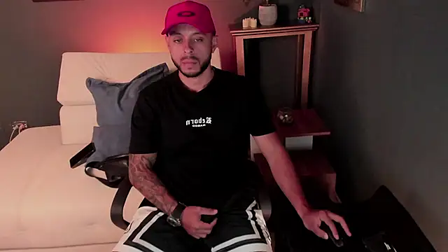 Daniel kingx online show from April 2026 01:50:02 PM