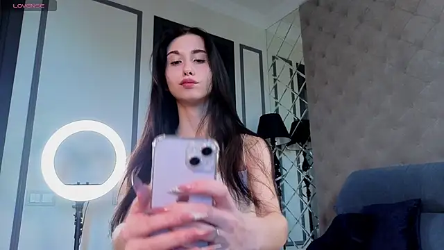 MiguelinaRasmuson online show from March 2026 11:05:01 AM