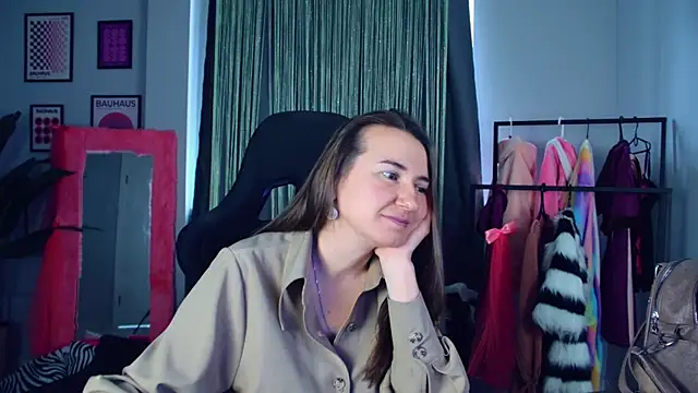 Golden Dragon online show from April 2026 08:46:01 AM