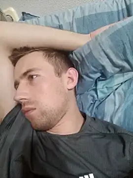 Snapshot of ---Dark--- chatting on April 2026 05:22:02 PM ---Dark--- online show from April 2026 05:22:02 PM