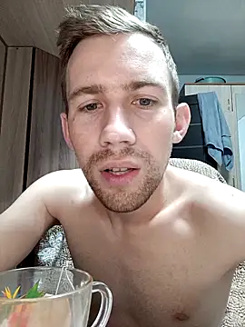 Snapshot of ---Dark--- chatting on April 2026 10:33:01 AM ---Dark--- online show from April 2026 10:33:01 AM