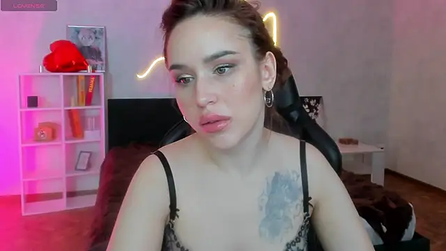 Snapshot of tina_xx_tina chatting on February 2026 06:26:01 AM tina xx tina online show from February 2026 06:26:01 AM