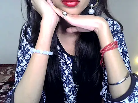 SIKSHA SINGH online show from April 2026 11:51:02 PM