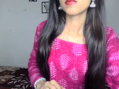 Snapshot of SIKSHA_SINGH chatting on April 2026 09:08:01 PM SIKSHA SINGH online show from April 2026 09:08:01 PM