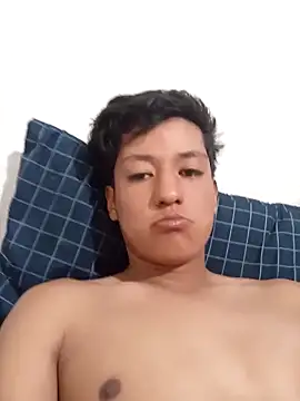 JoniXxX  online show from April 2026 05:54:01 PM