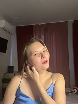 DistrictGirl online show from March 2026 03:17:01 PM