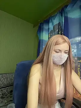 SophieBlackwood online show from June 2026 07:00:01 AM