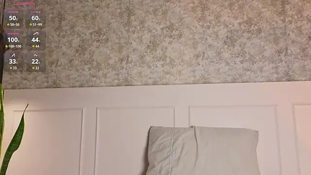 Selen marcell online show from March 2026 08:12:01 PM