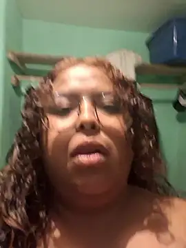 Snapshot of kittxxx chatting on March 2026 03:24:02 AM kittxxx online show from March 2026 03:24:02 AM