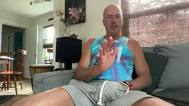 Snapshot of Guy__Grey chatting on June 2026 12:41:02 PM Guy Grey online show from June 2026 12:41:02 PM