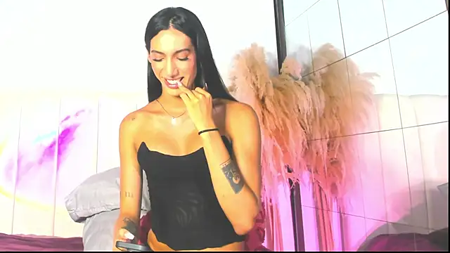 VelvetEstefa online show from April 2026 03:28:02 AM