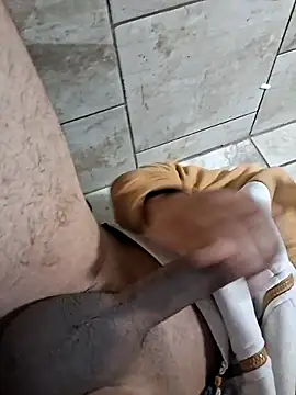 gueboloco2626 online show from March 2026 12:43:02 PM