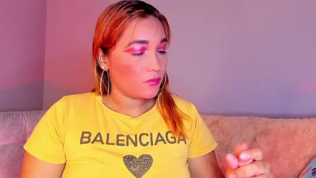 Miia Grey  online show from March 2026 12:54:01 PM