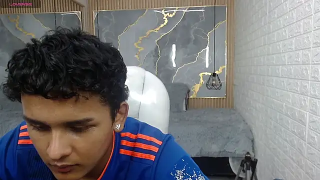 velvet o online show from March 2026 04:14:02 AM