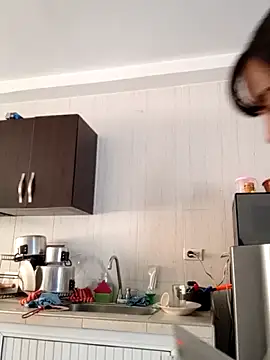 sara cute so online show from April 2026 03:20:02 PM