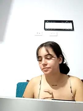 Snapshot of sara_cute_so chatting on May 2026 03:15:01 AM sara cute so online show from May 2026 03:15:01 AM