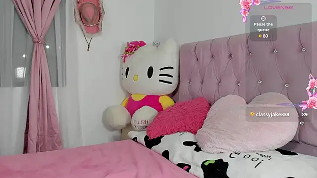 Snapshot of valentine_sweety chatting on May 2026 11:12:03 PM valentine sweety online show from May 2026 11:12:03 PM