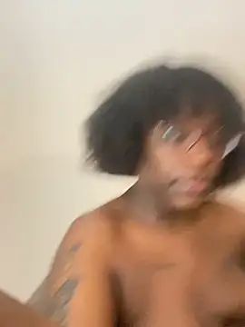 Snapshot of Sinfulwaterfalls chatting on February 2026 07:09:02 AM Sinfulwaterfalls online show from February 2026 07:09:02 AM