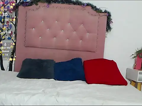 Snapshot of crissfer1 chatting on February 2026 03:10:01 PM crissfer1 online show from February 2026 03:10:01 PM