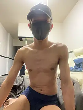 Snapshot of Yumemiru-k chatting on June 2026 05:41:01 AM Yumemiru-k online show from June 2026 05:41:01 AM