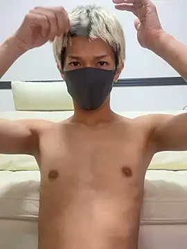 Snapshot of Yumemiru-k chatting on June 2026 11:21:02 AM Yumemiru-k online show from June 2026 11:21:02 AM