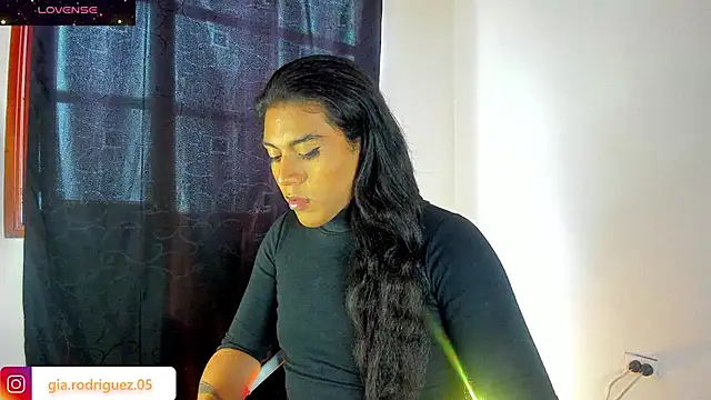 Snapshot of Jess_Hoffman chatting on February 2026 05:55:02 PM Jess Hoffman online show from February 2026 05:55:02 PM