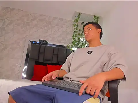 PATRIICKMILLER online show from March 2026 03:41:01 PM