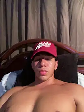 Snapshot of Alejandrososas chatting on May 2026 12:07:02 AM Alejandrososas online show from May 2026 12:07:02 AM