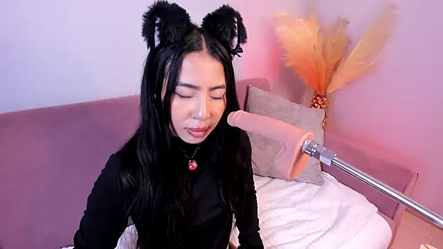 Snapshot of Valecute_ chatting on June 2026 08:32:02 PM Valecute online show from June 2026 08:32:02 PM