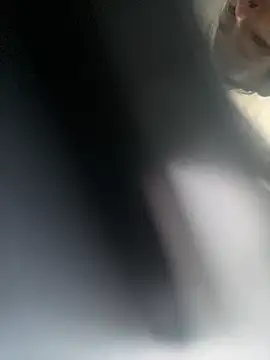 Snapshot of Halyken chatting on March 2026 06:14:01 AM Halyken online show from March 2026 06:14:01 AM