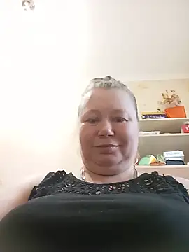 Snapshot of KiraStanton chatting on May 2026 04:15:01 PM KiraStanton online show from May 2026 04:15:01 PM