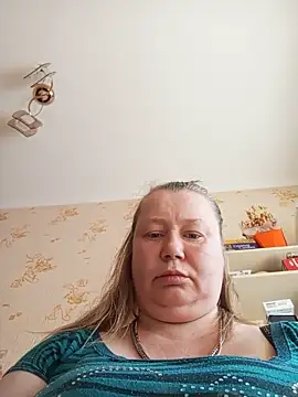 Snapshot of KiraStanton chatting on May 2026 12:23:01 PM KiraStanton online show from May 2026 12:23:01 PM