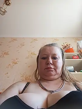 KiraStanton online show from June 2026 11:25:01 AM