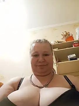 KiraStanton online show from June 2026 11:30:02 PM