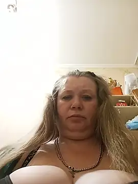 KiraStanton online show from June 2026 01:21:01 AM